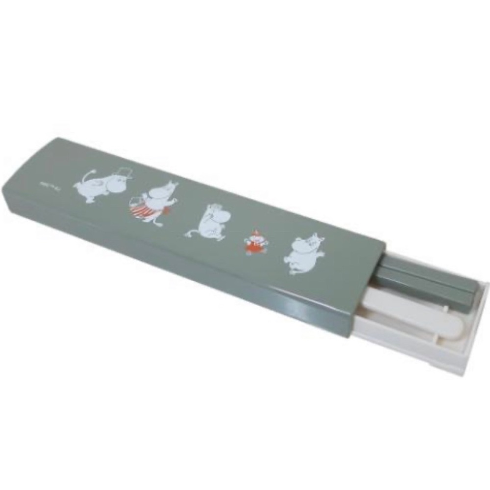 BNIB Japan Moomins Chopsticks, spoon and Case Set 3 pieces